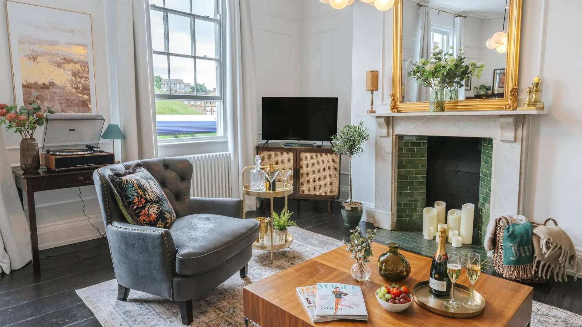Tower View Apartment York